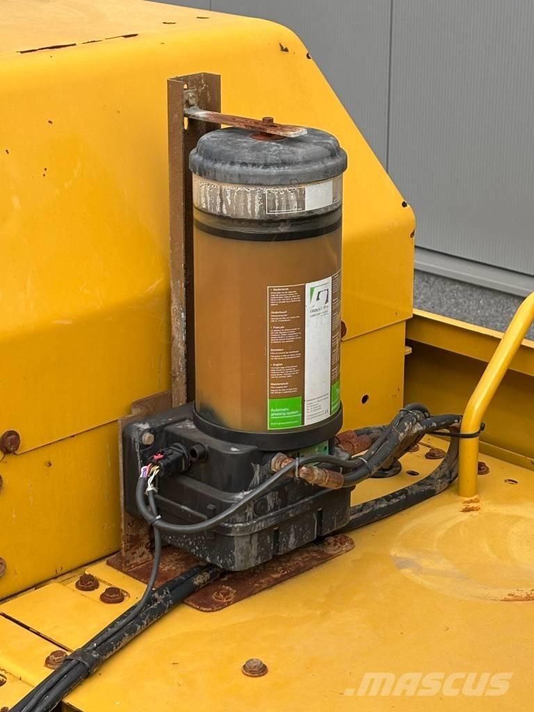 CAT 352 대형 굴삭기 29톤 이상