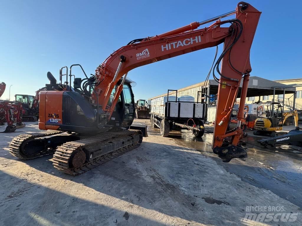 Hitachi ZX 135 US-6 대형 굴삭기 29톤 이상