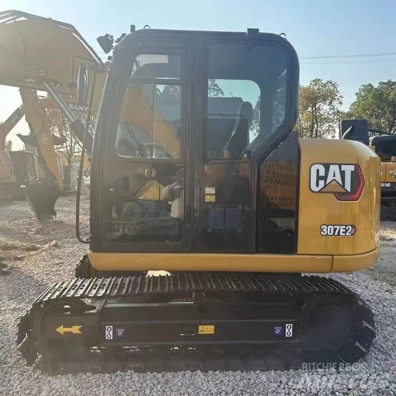 CAT 307E2 대형 굴삭기 29톤 이상
