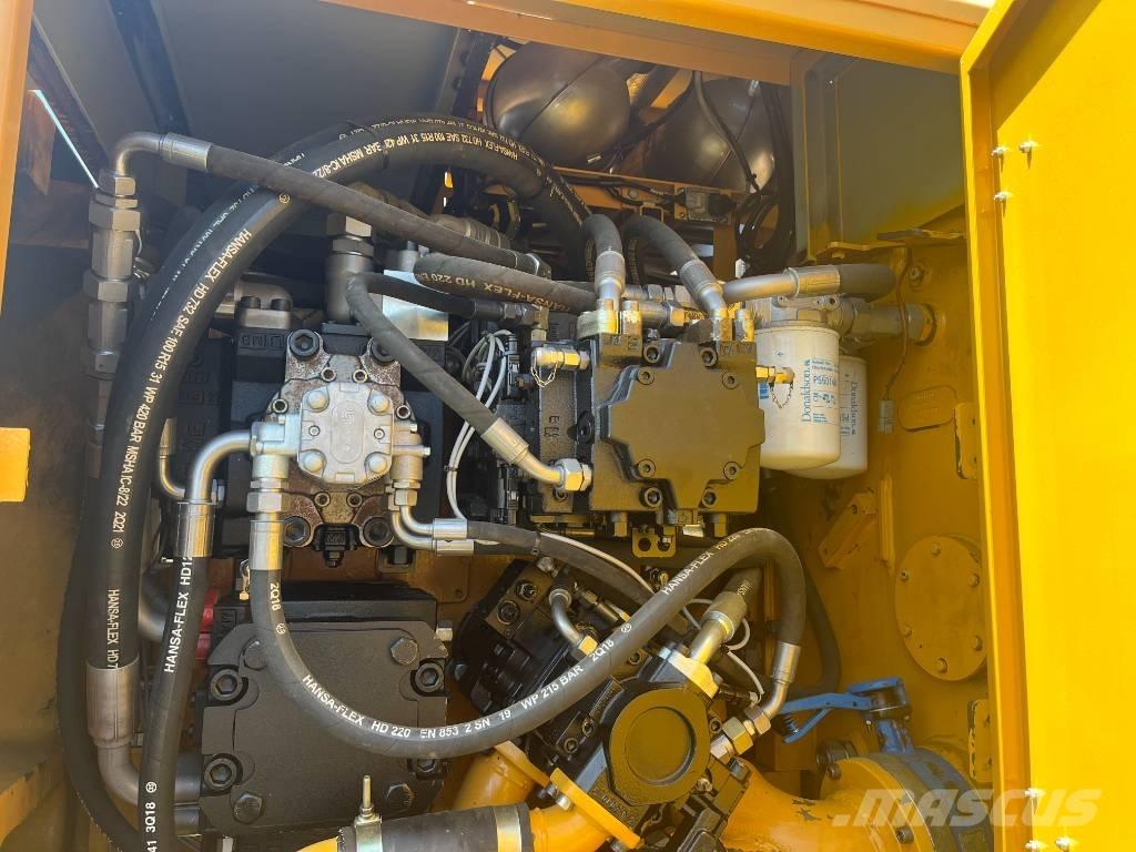 Liebherr 934 폐기물/산업 처리기