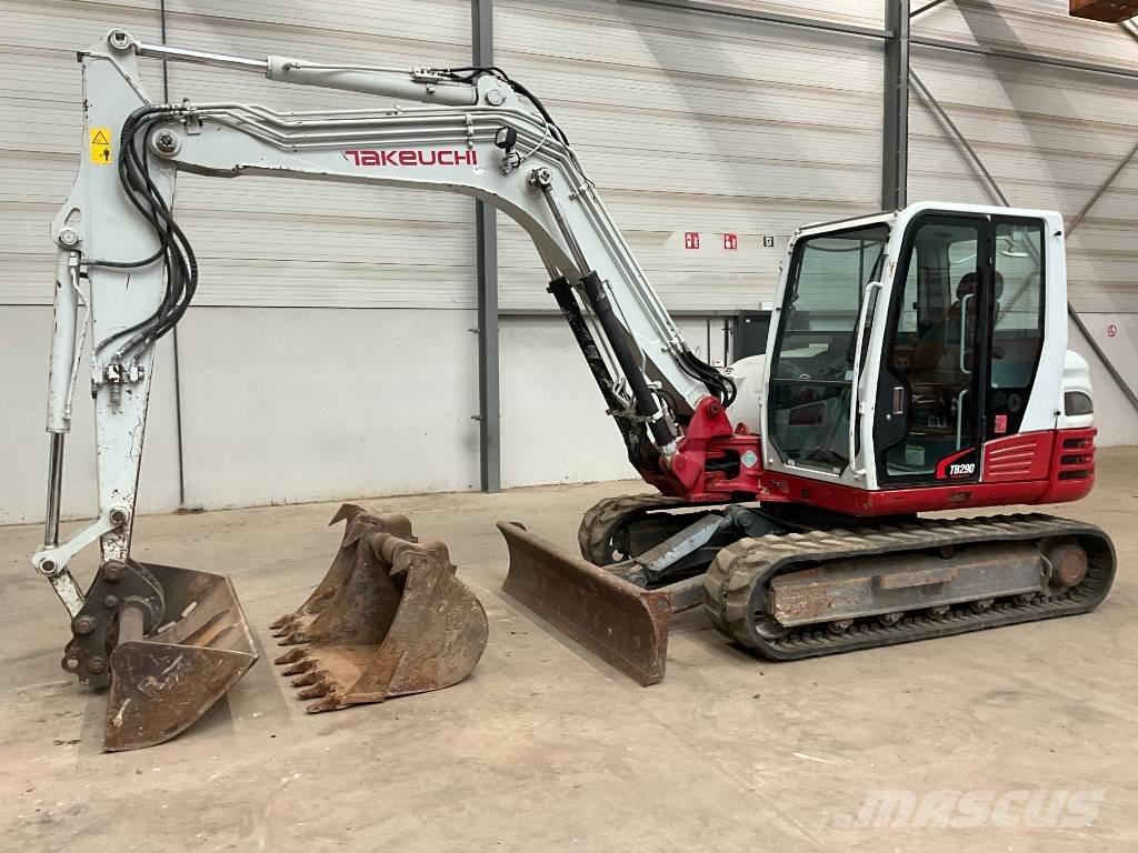 Takeuchi TB 290 중형굴삭기 7톤-28톤