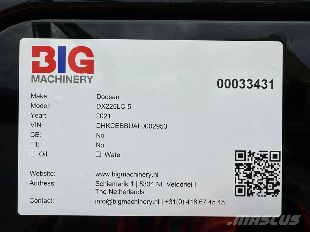 Doosan DX225LC-5 대형 굴삭기 29톤 이상