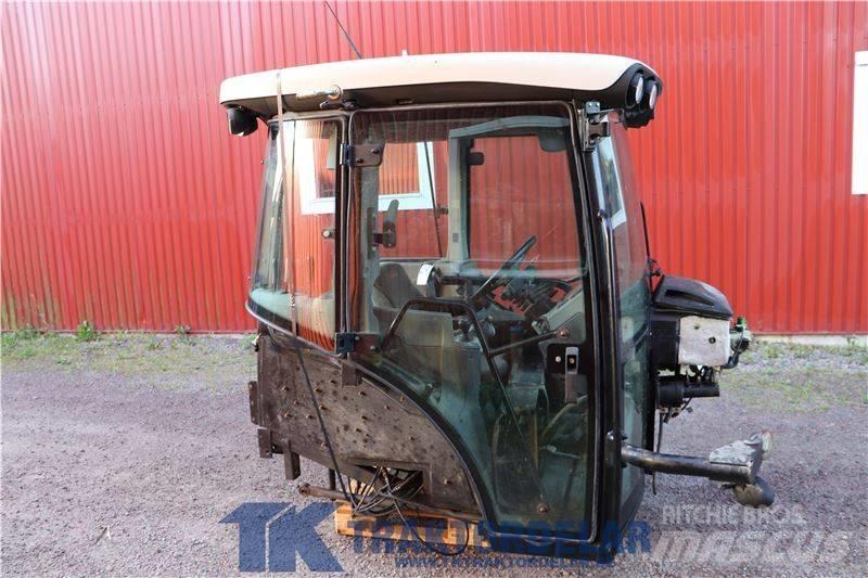 CLAAS 840 캐빈 및 인테리어