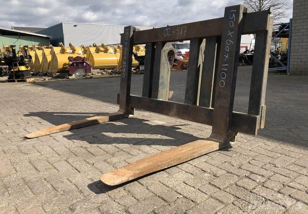  Onbekend PS-4-2000 포크