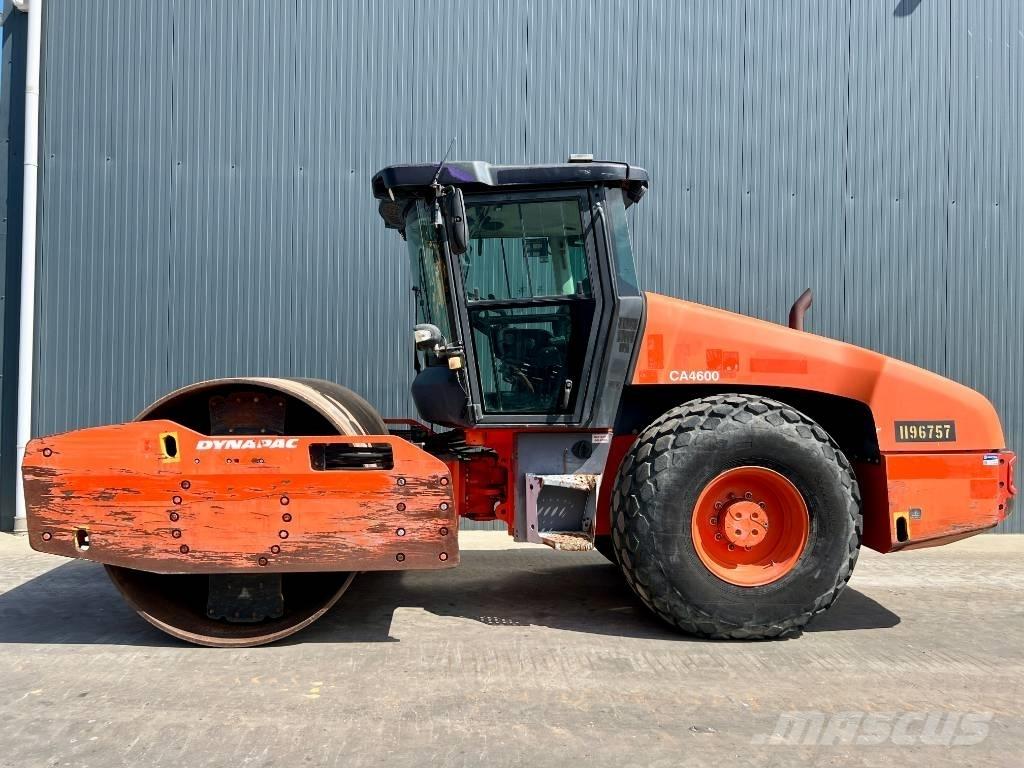 Dynapac CA4600D 싱글 드럼 롤러