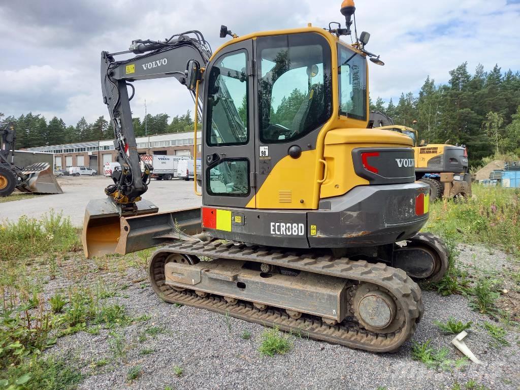 Volvo ECR 88 D 중형굴삭기 7톤-28톤