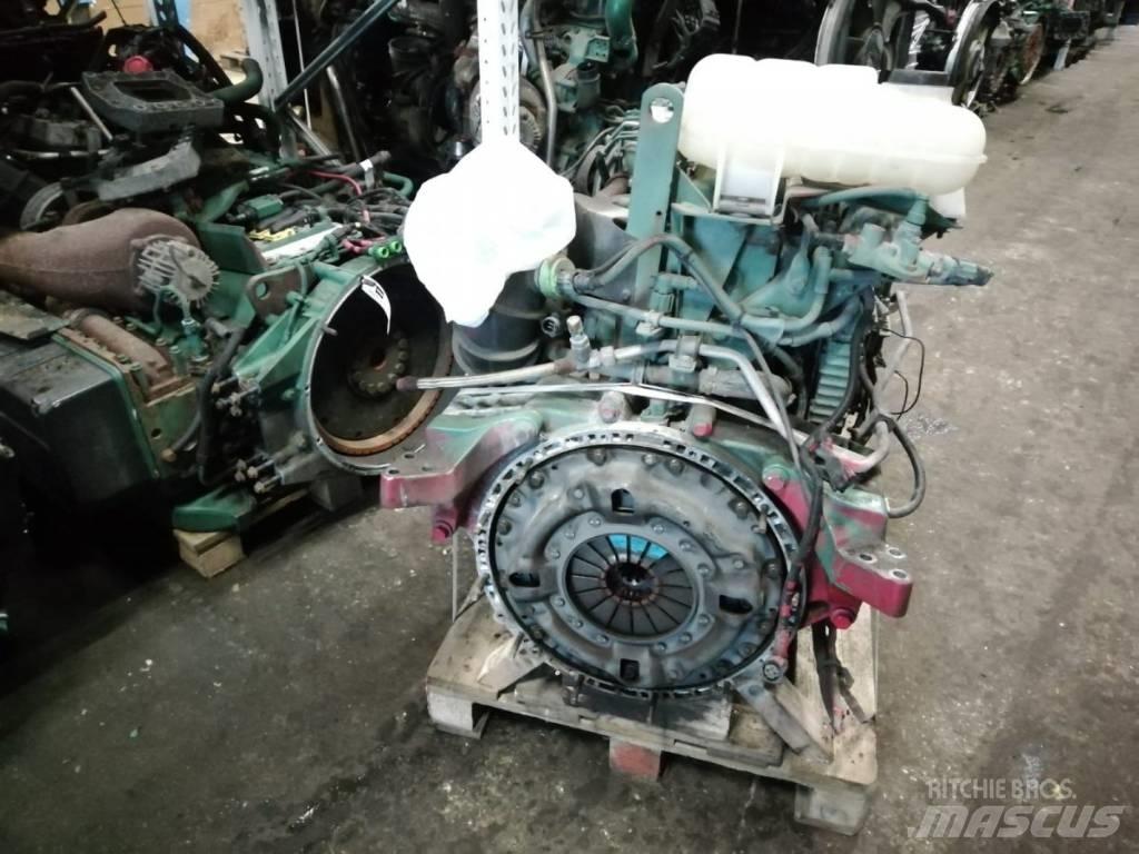 Volvo Engine D6B180 엔진