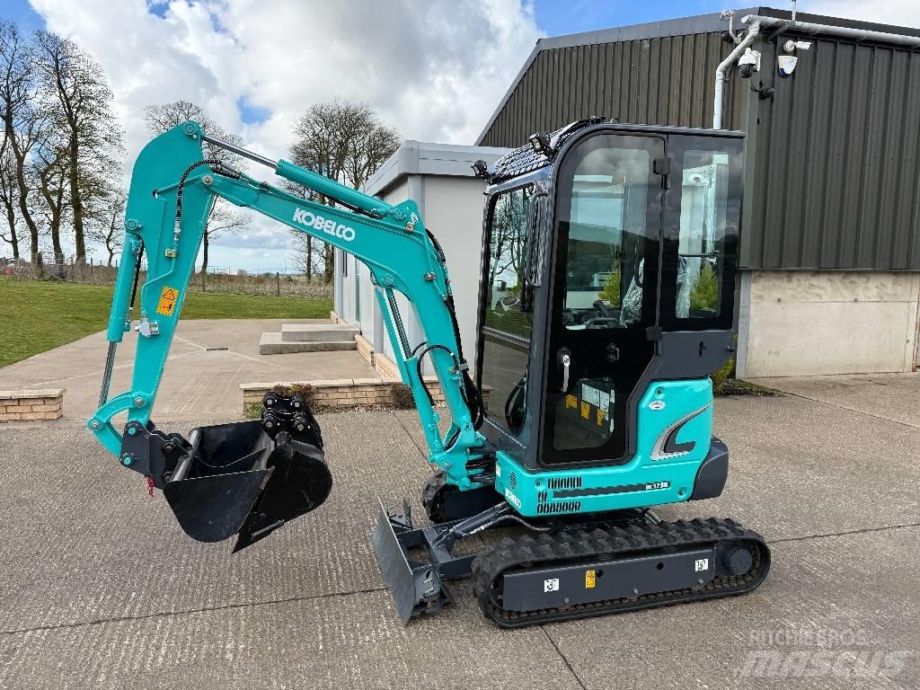 Kobelco SK17SR-3E 소형 굴삭기 7톤 미만