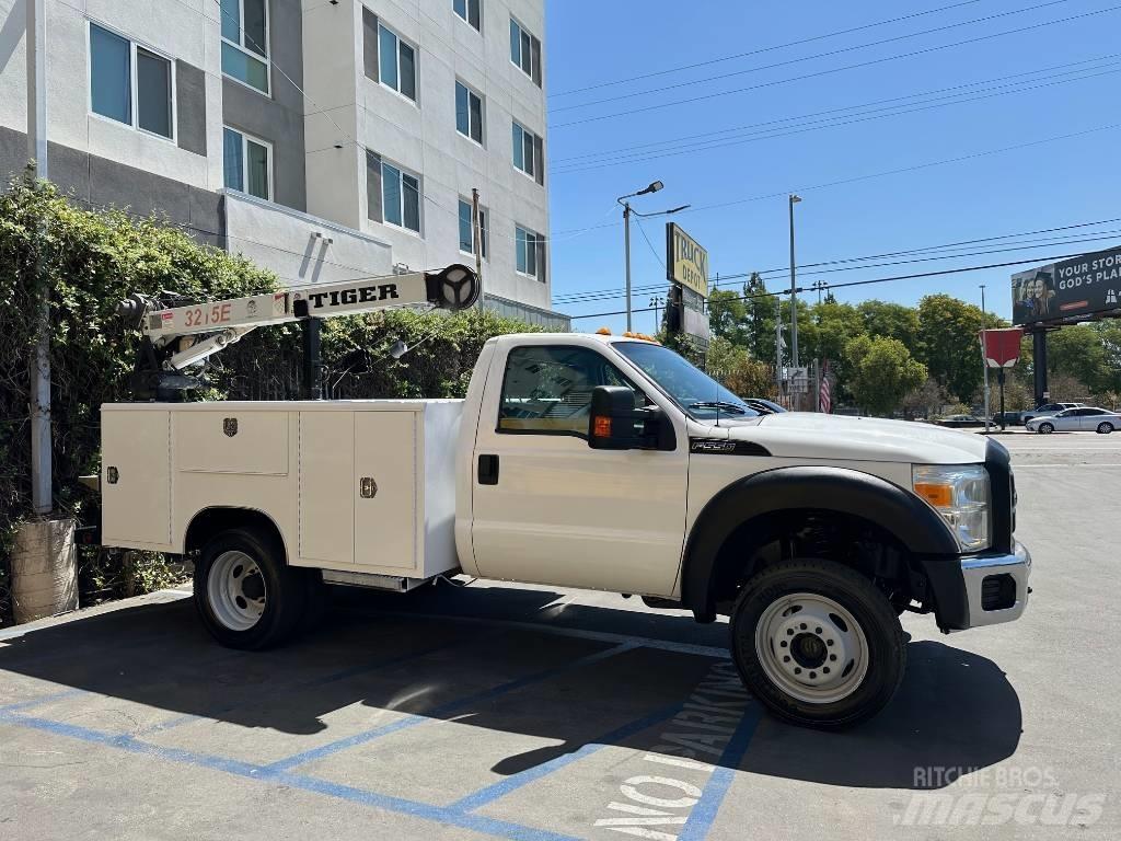 Ford F 550 SD 시립/다목적 차량