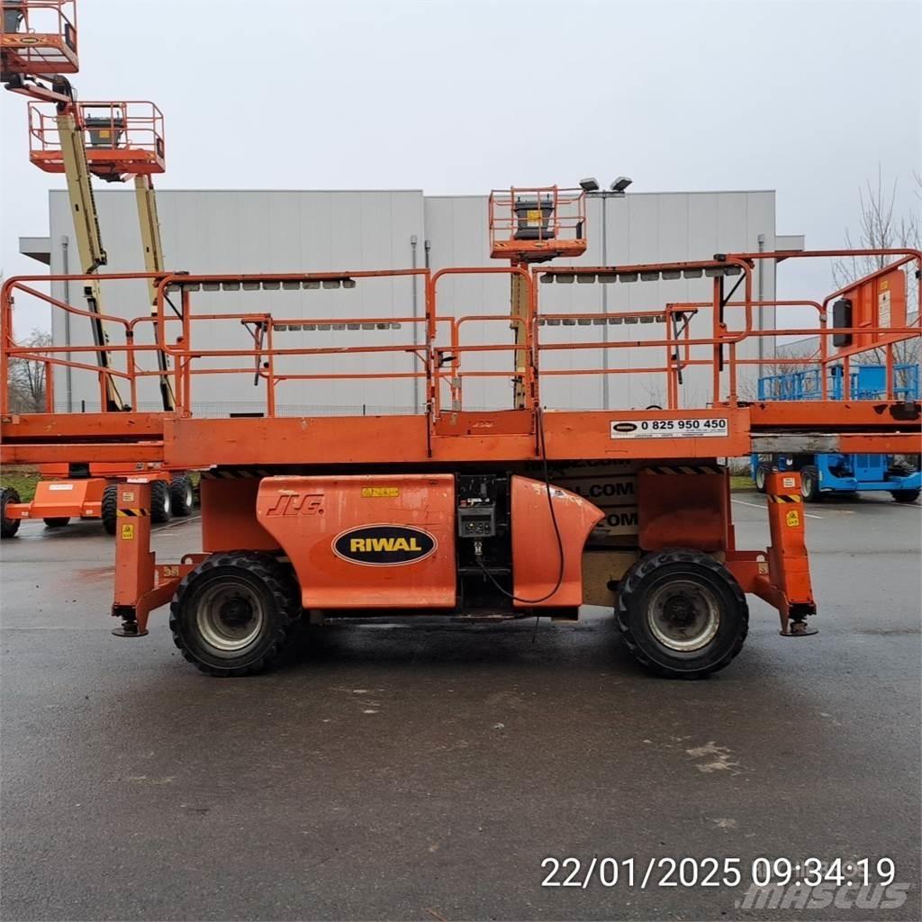 JLG 3394RT 가위형 리프트