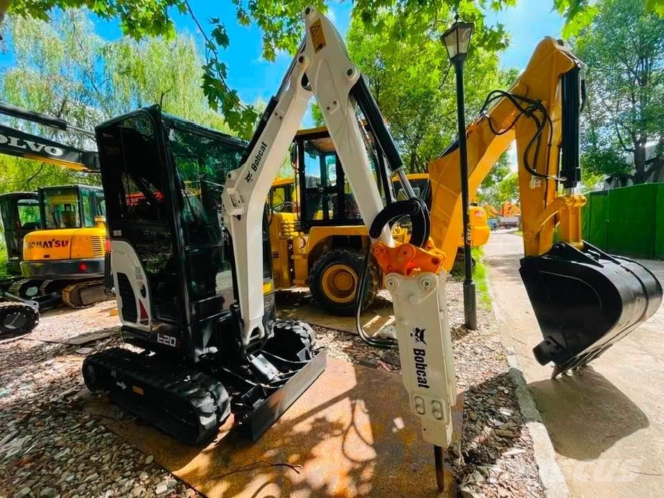 Bobcat E20z 소형 굴삭기 7톤 미만