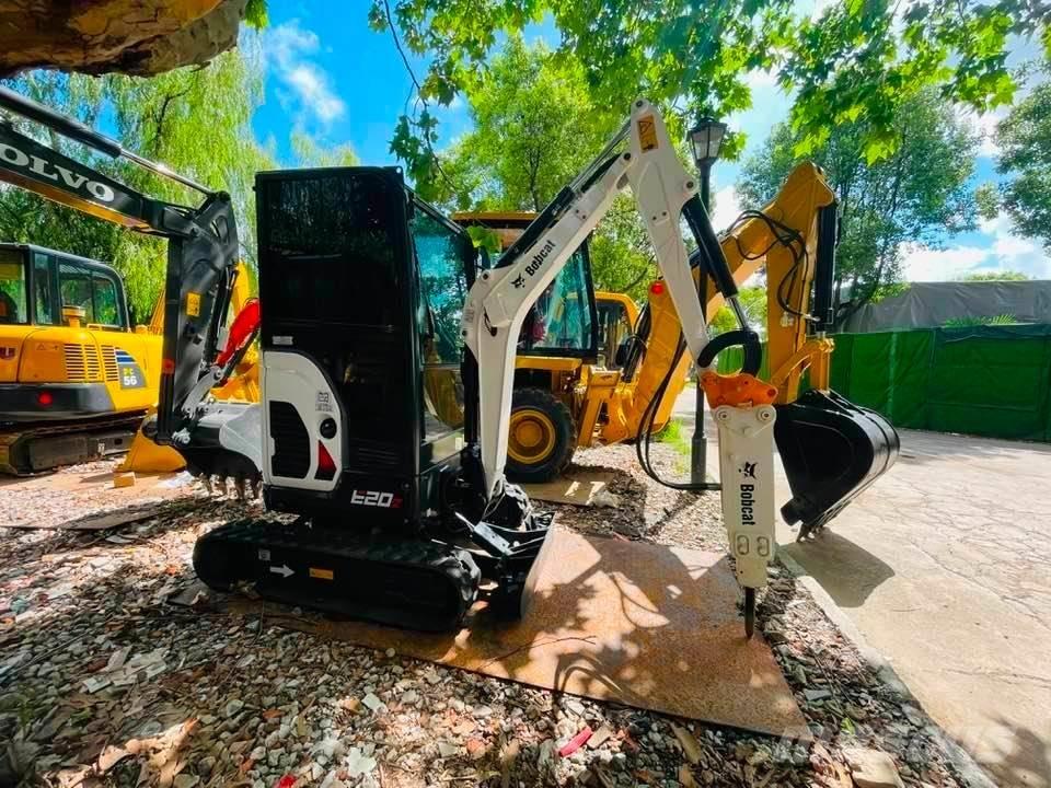 Bobcat E20z 소형 굴삭기 7톤 미만