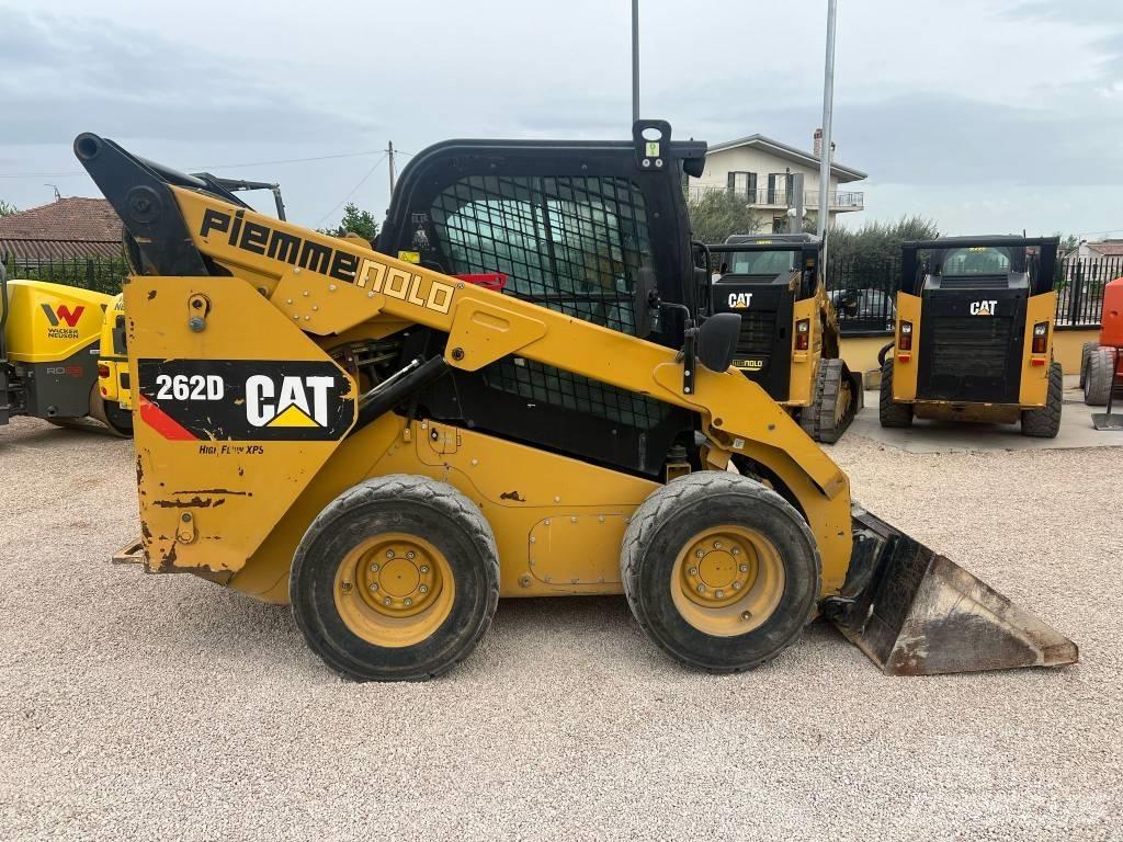 CAT 262 D  스키드로더