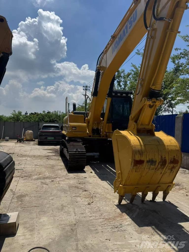 Komatsu PC 200 8N 대형 굴삭기 29톤 이상