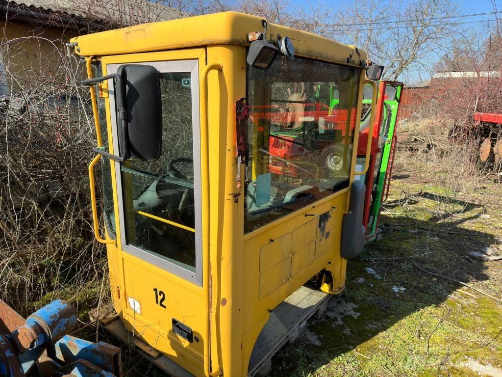 Volvo L 180 E CABIN 캐빈 및 인테리어