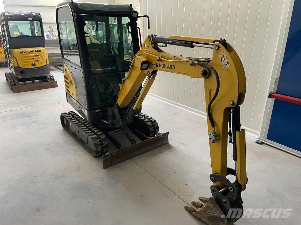 New Holland E 18 C 소형 굴삭기 7톤 미만