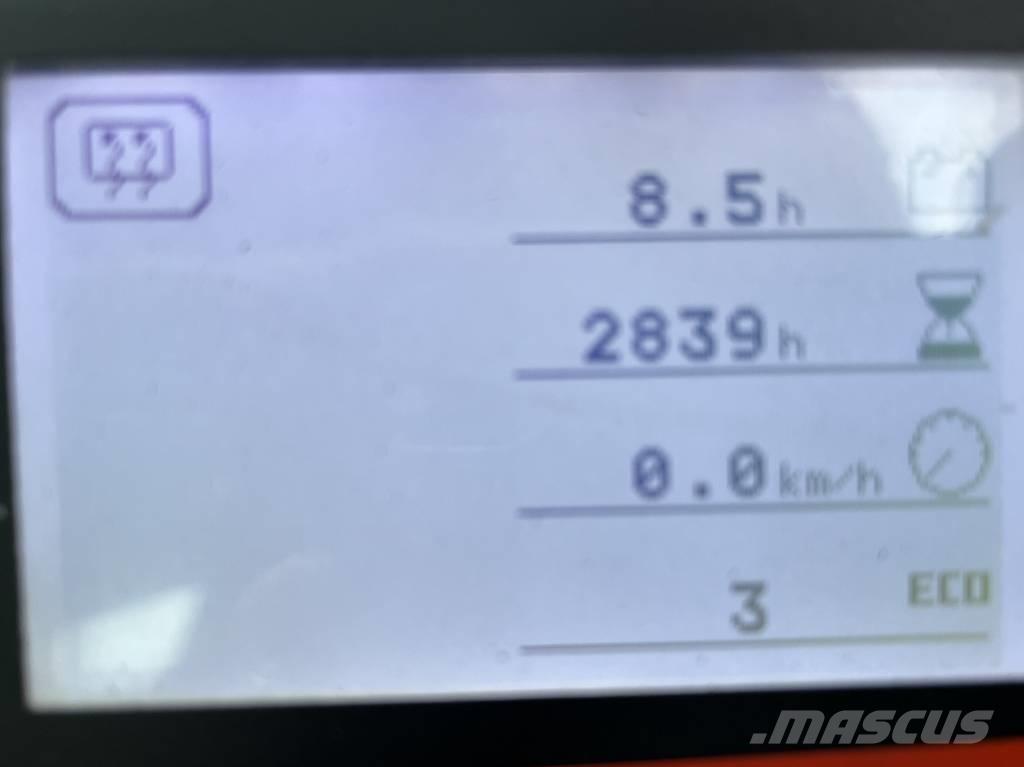 Linde P80     V-4202 견인 트럭