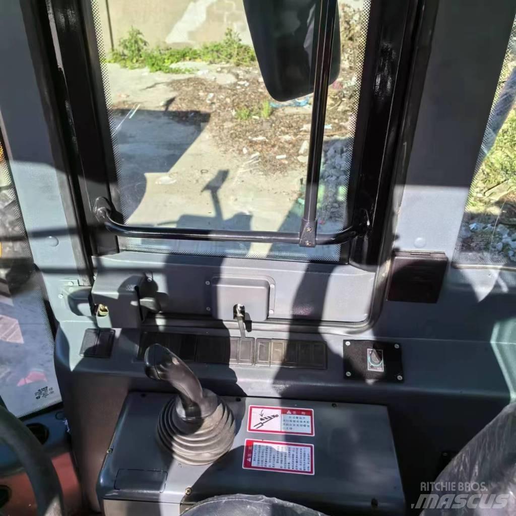 SDLG LG 958 L  휠로우더