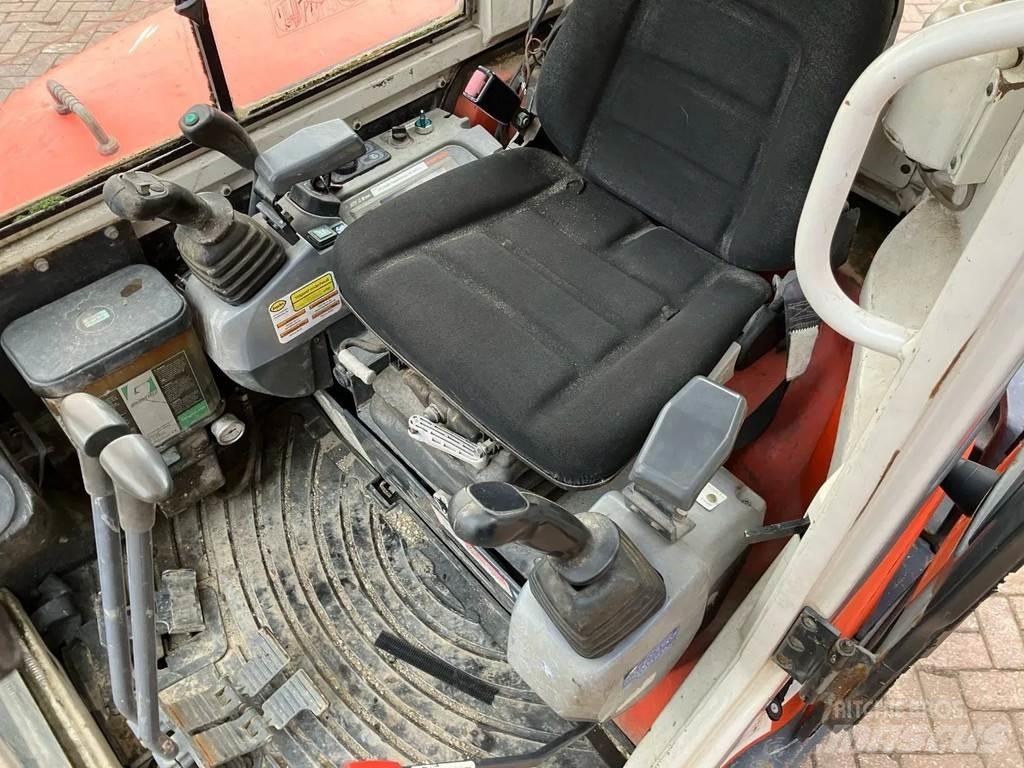 Kubota KX121-3 소형 굴삭기 7톤 미만