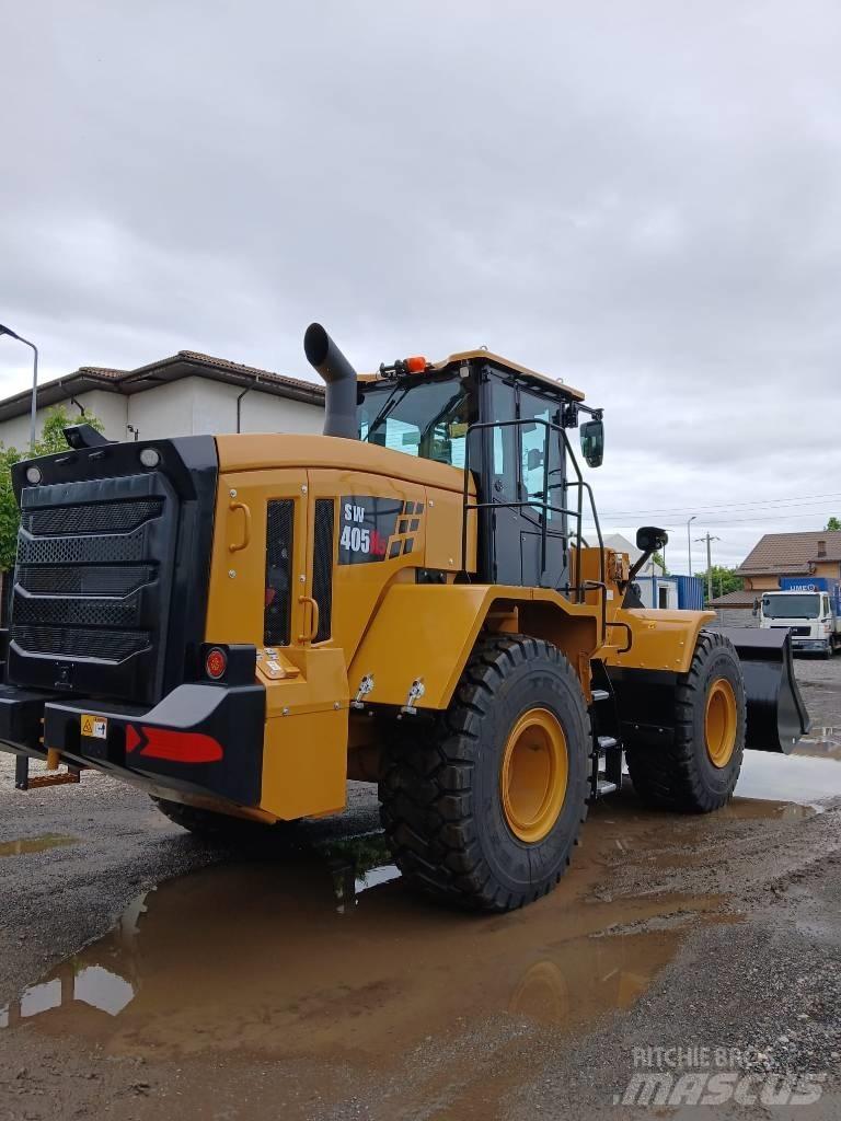 Sany SW 405 K5 궤도식 로우더