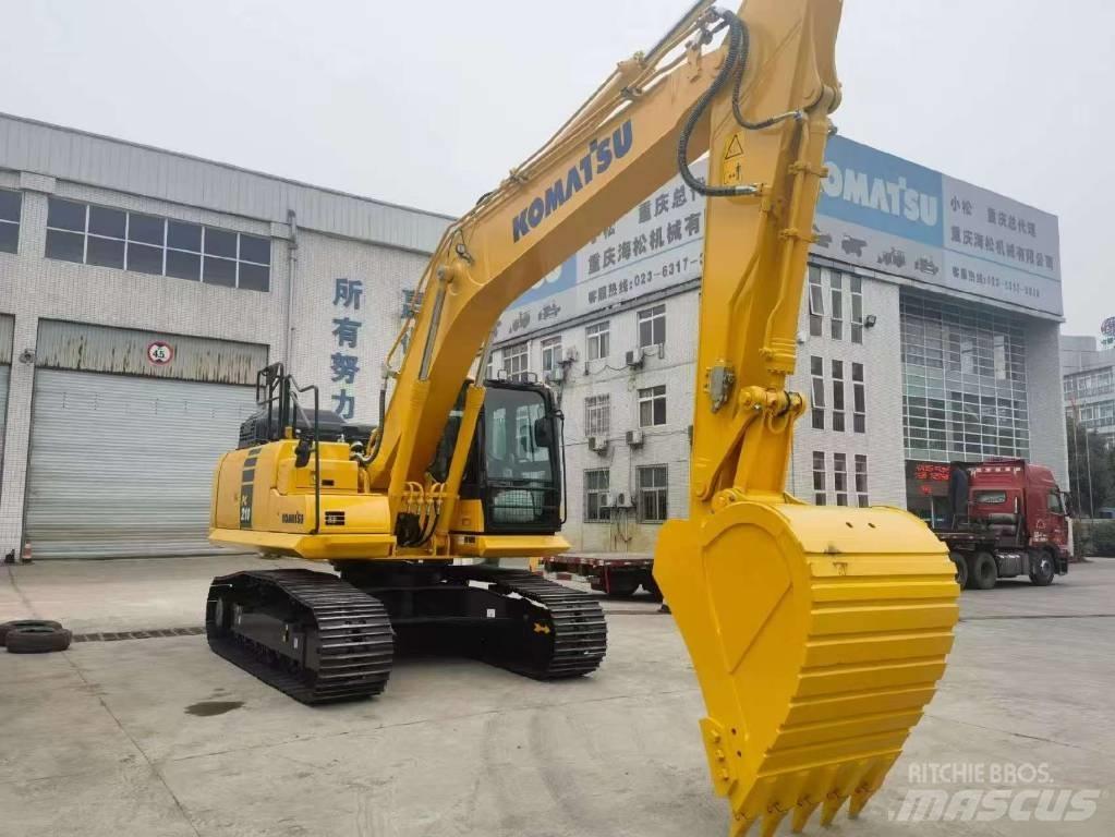 Komatsu PC 210 대형 굴삭기 29톤 이상