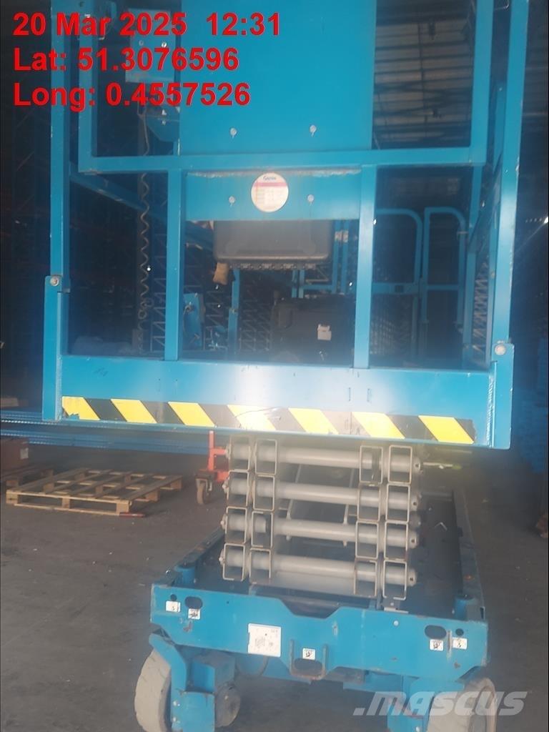 Genie GS 3246 가위형 리프트