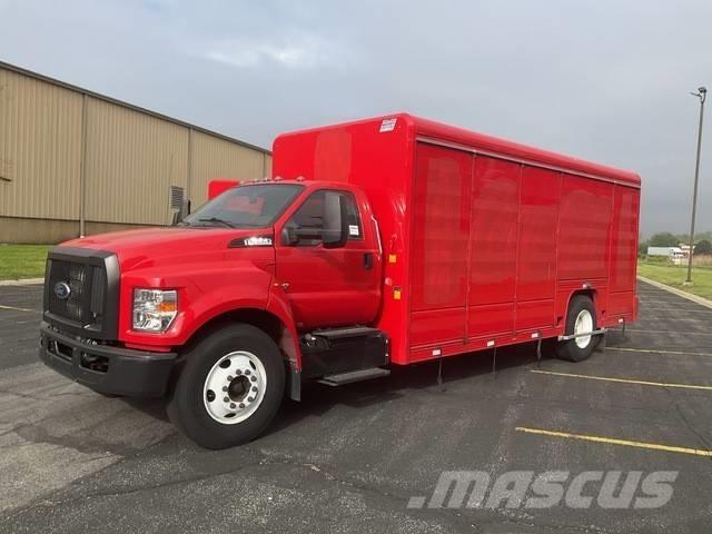 Ford F 650 음료 배달 트럭