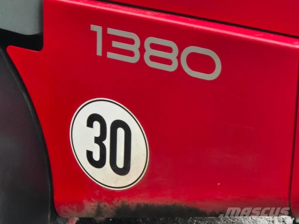 Weidemann 1380  휠로우더