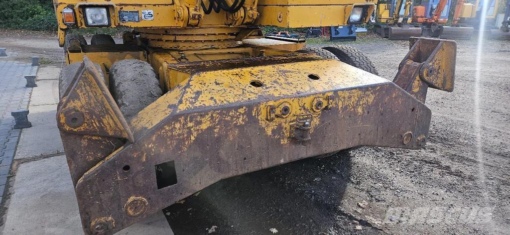 Liebherr A902  휠 굴삭기