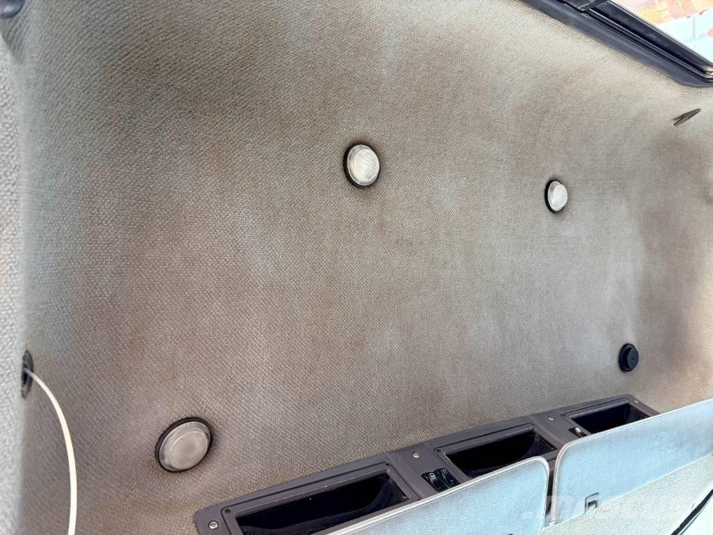 Mack CHU 613 트랙터 유닛