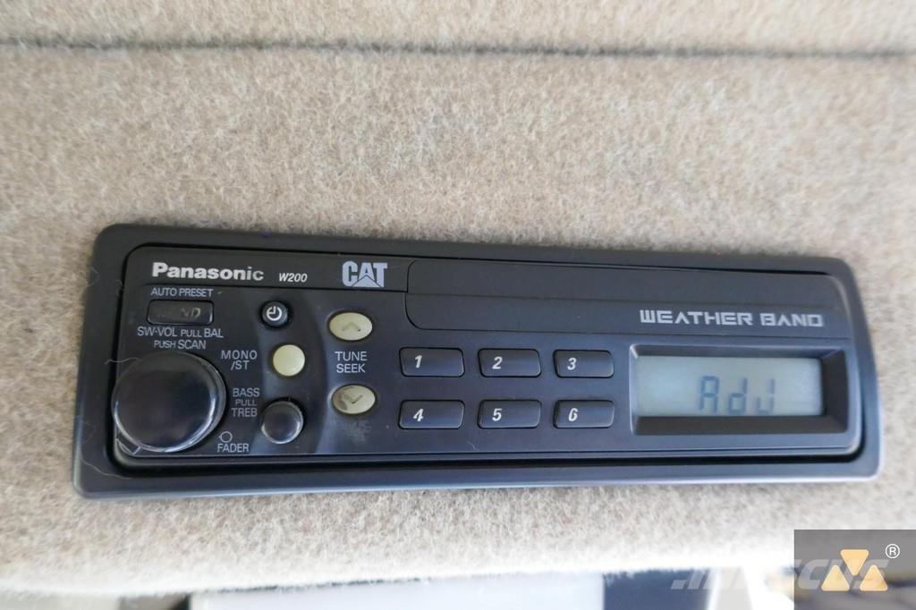 CAT 143H 그레이더