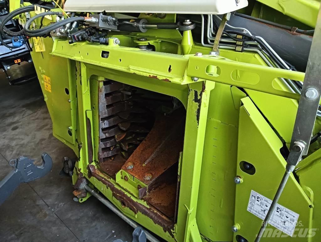 CLAAS Orbis 750 자동 초지기계