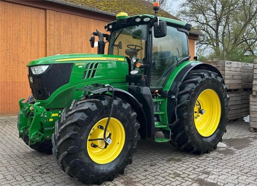 John Deere 6210R 트랙터