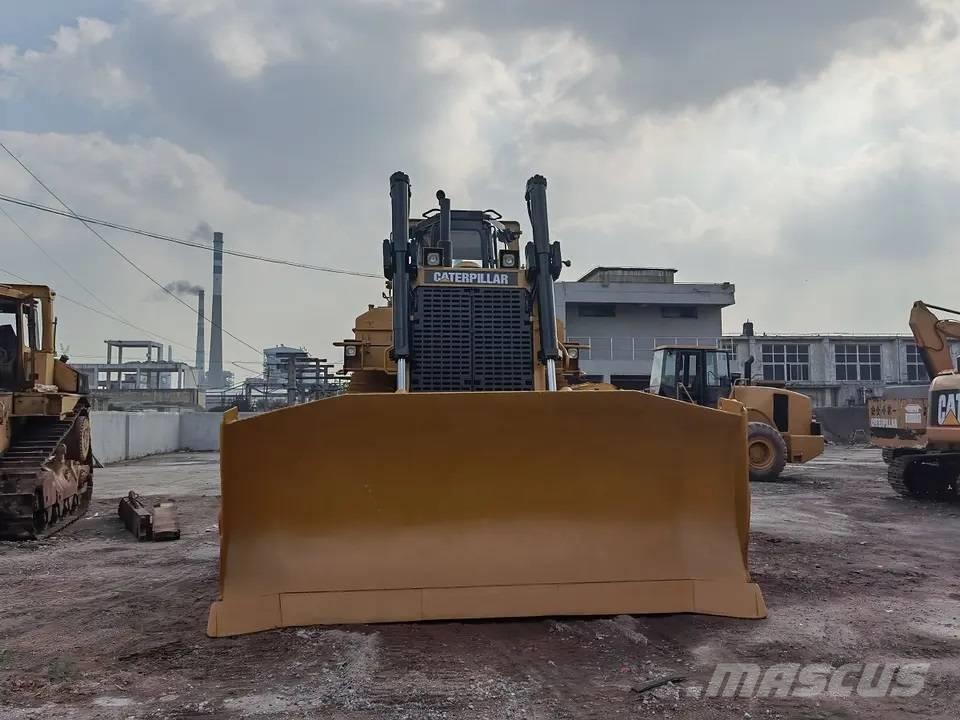 CAT D9N 크롤러 도저