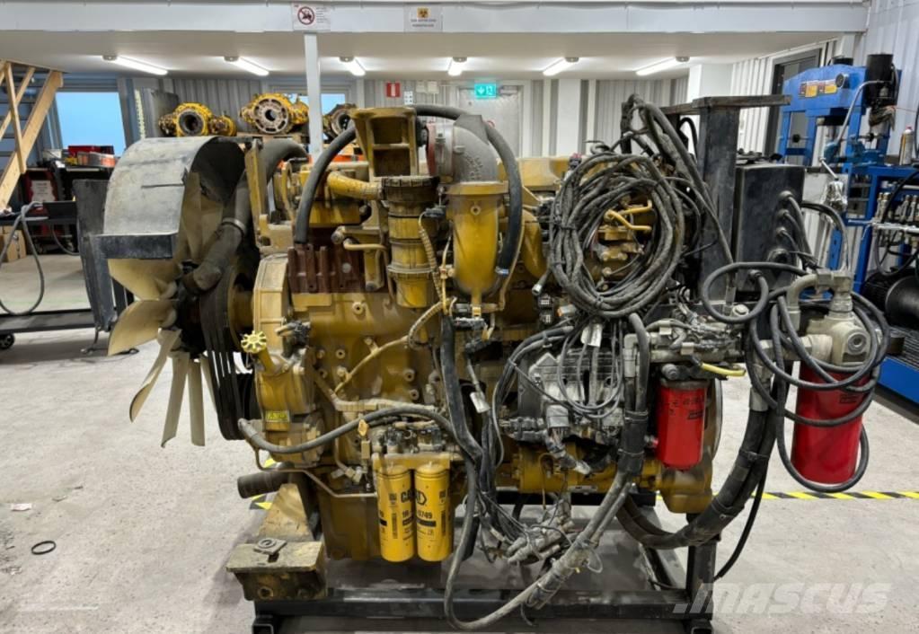 CAT C 13 대형 굴삭기 29톤 이상