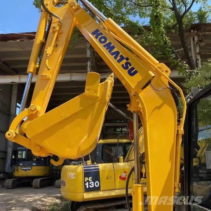 Komatsu PC 30 소형 굴삭기 7톤 미만