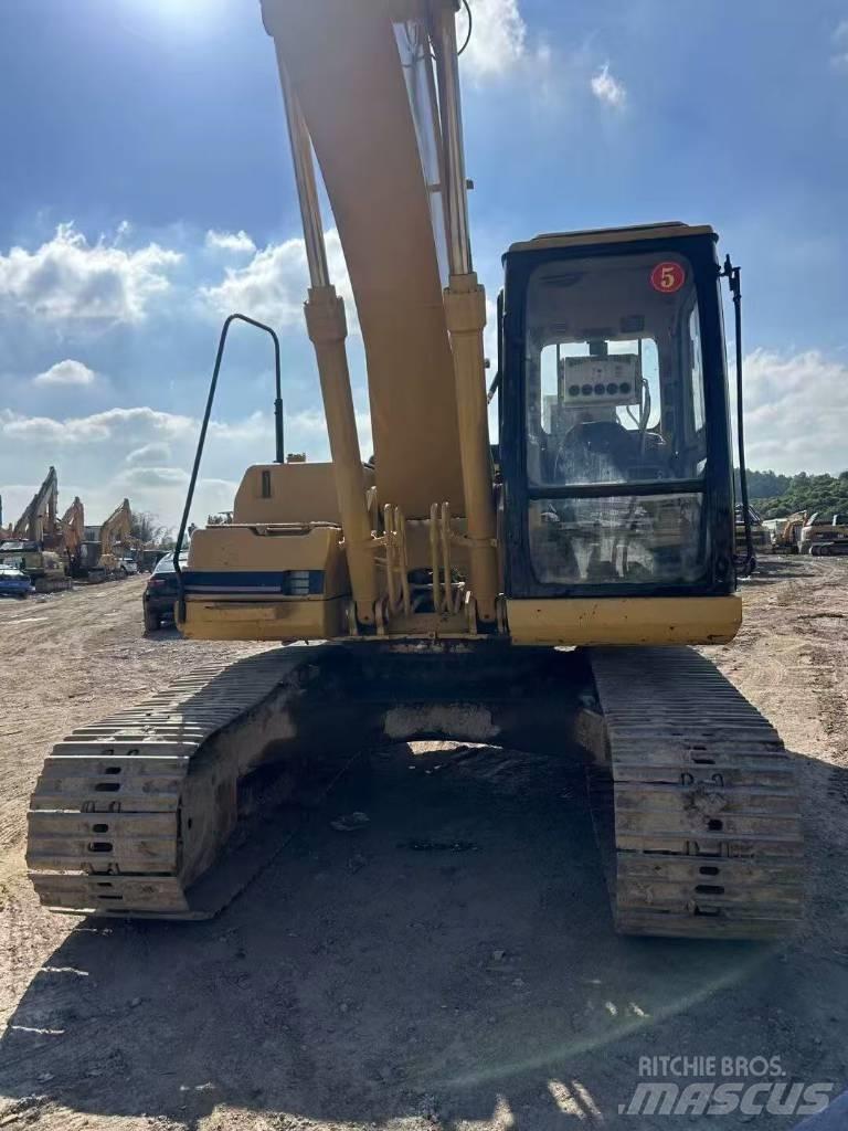 CAT 320 B L 대형 굴삭기 29톤 이상