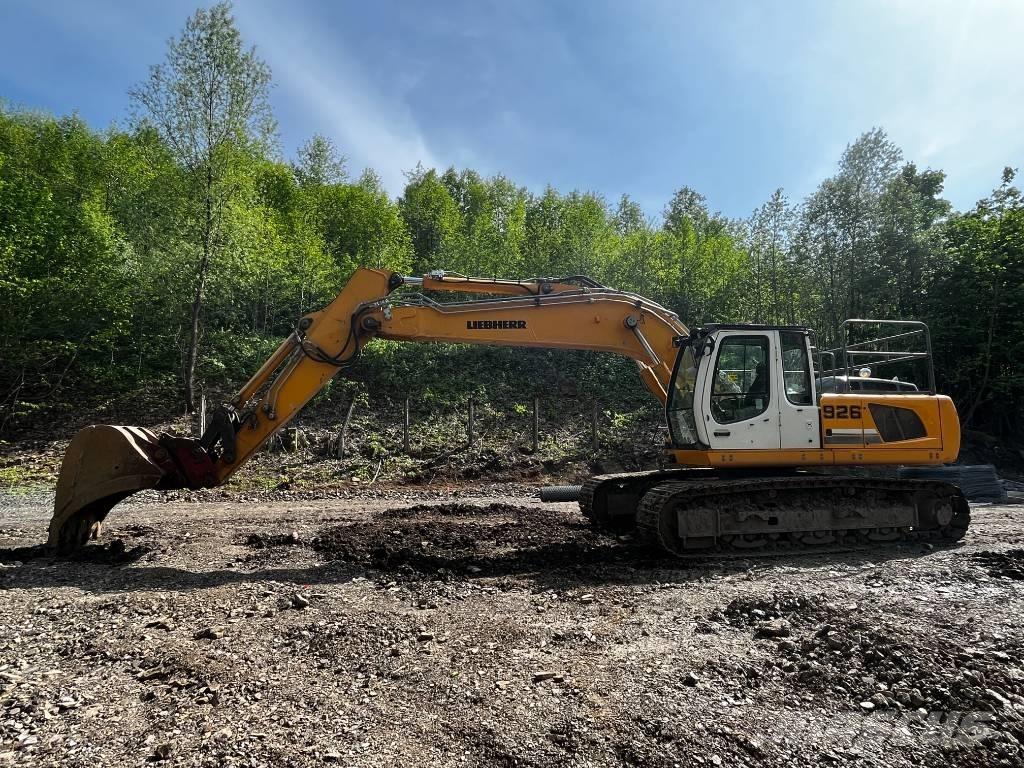 Liebherr R 926 LC 대형 굴삭기 29톤 이상