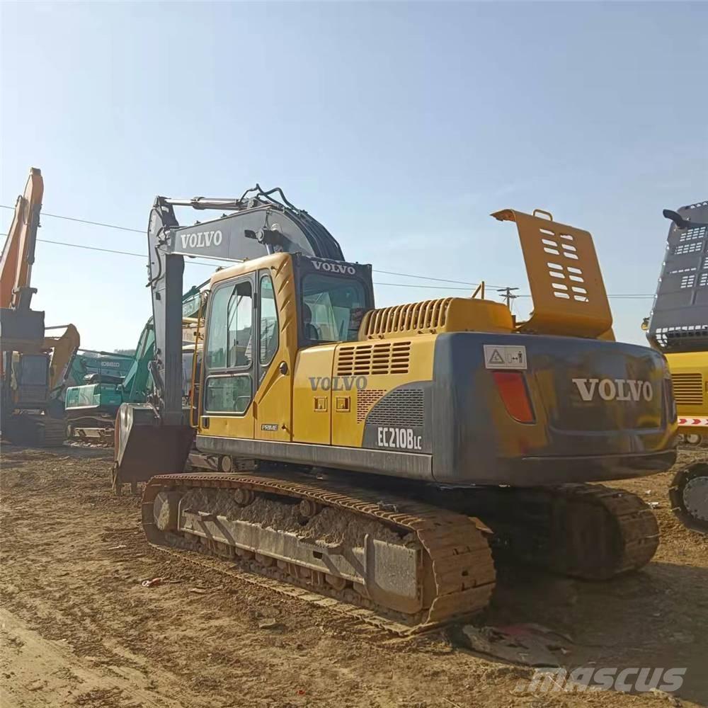 Volvo EC210B 대형 굴삭기 29톤 이상