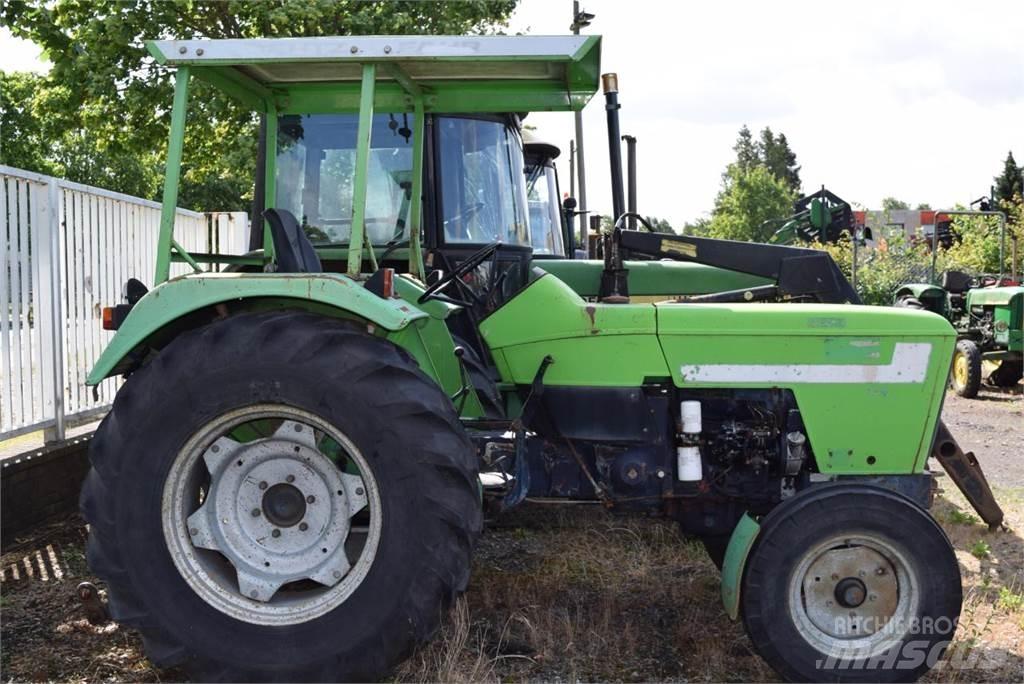 Deutz-Fahr D4507 트랙터