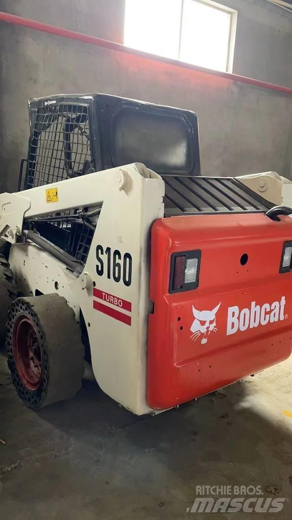 Bobcat S 160  스키드로더