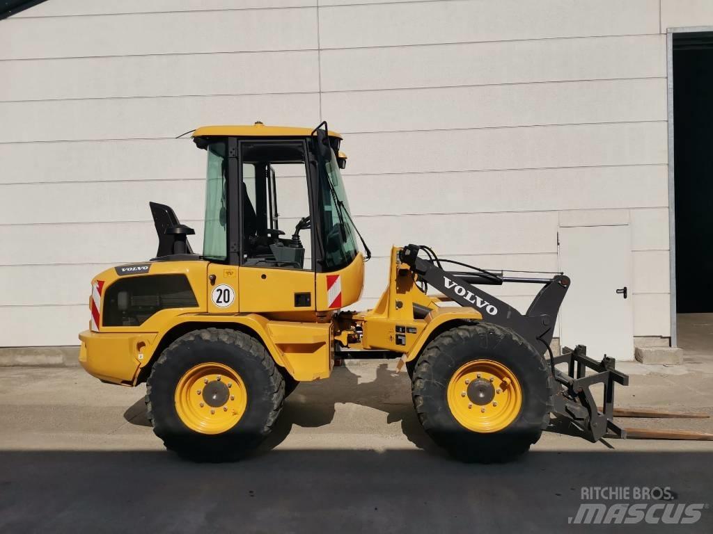 Volvo Radlader L30G  휠로우더