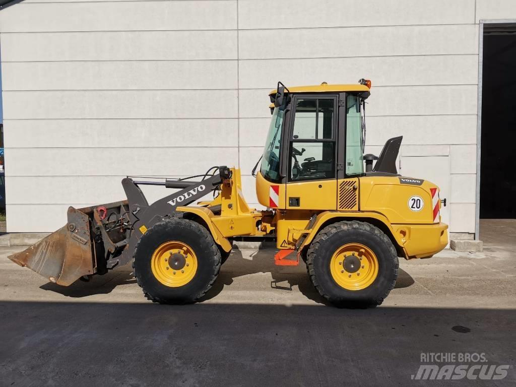 Volvo Radlader L30G  휠로우더