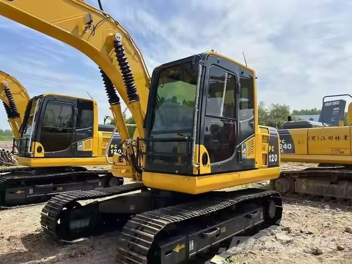 Komatsu PC 120 대형 굴삭기 29톤 이상