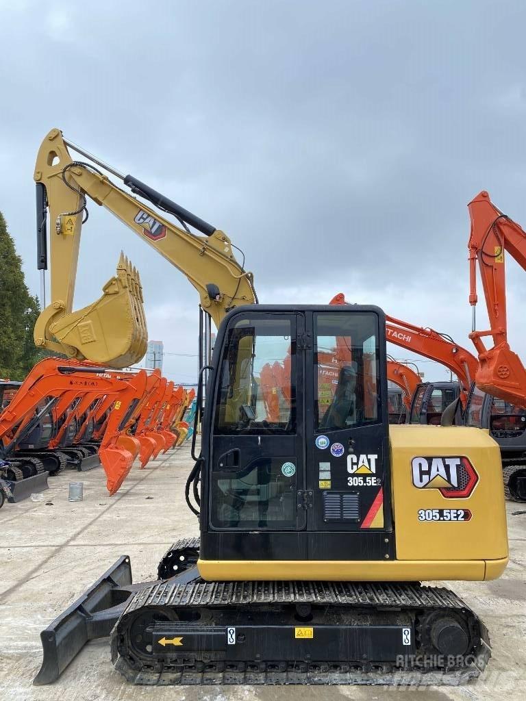 CAT 305.5 대형 굴삭기 29톤 이상