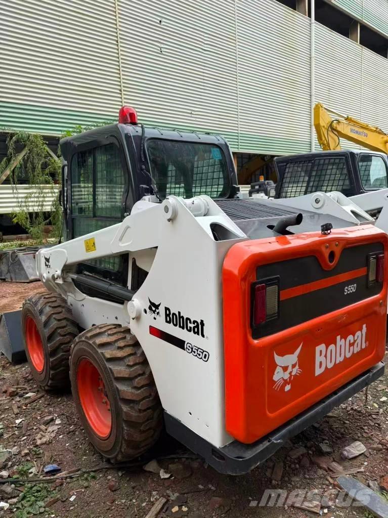 Bobcat S550  스키드로더