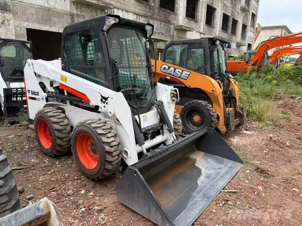 Bobcat S550  스키드로더
