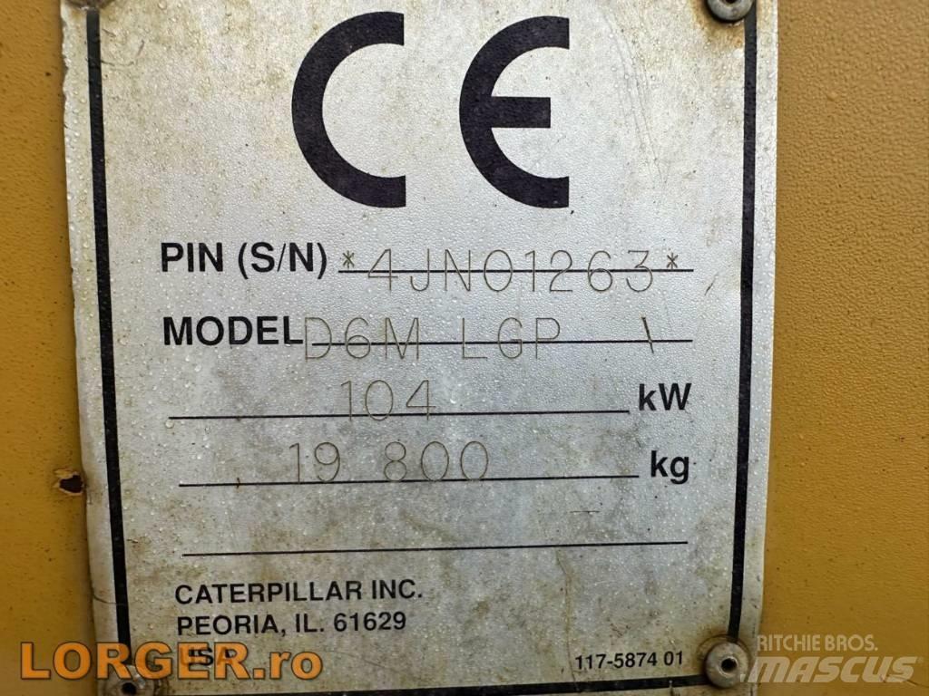 CAT D 6 M LGP 크롤러 도저