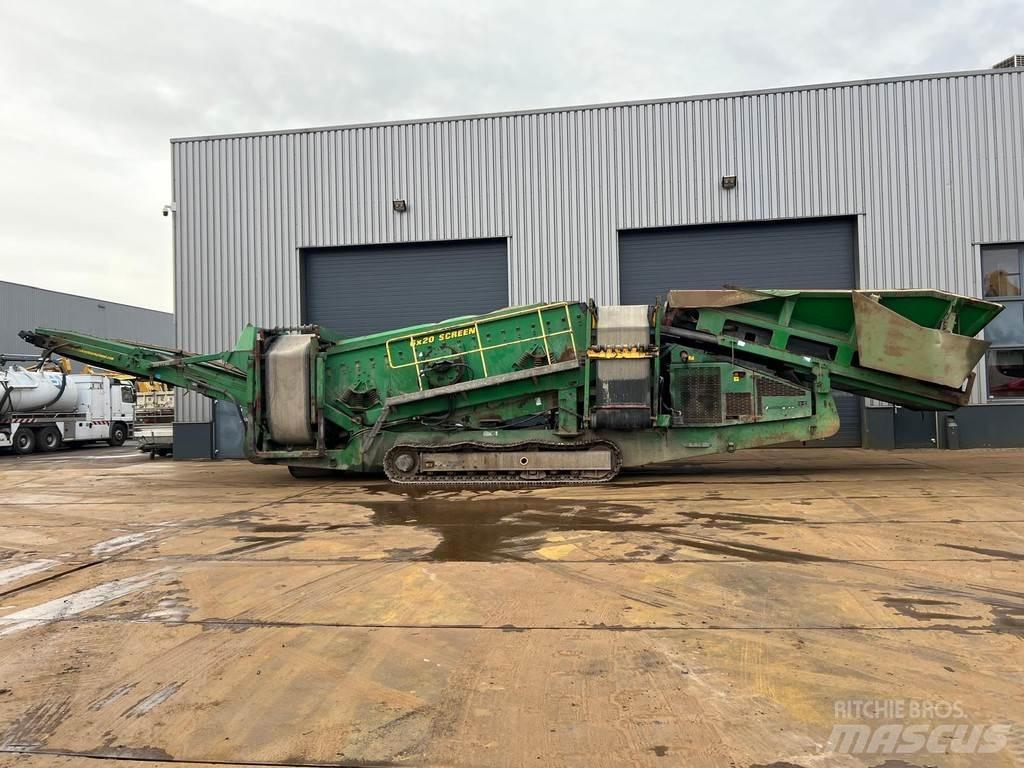 McCloskey R230 이동식 선별기