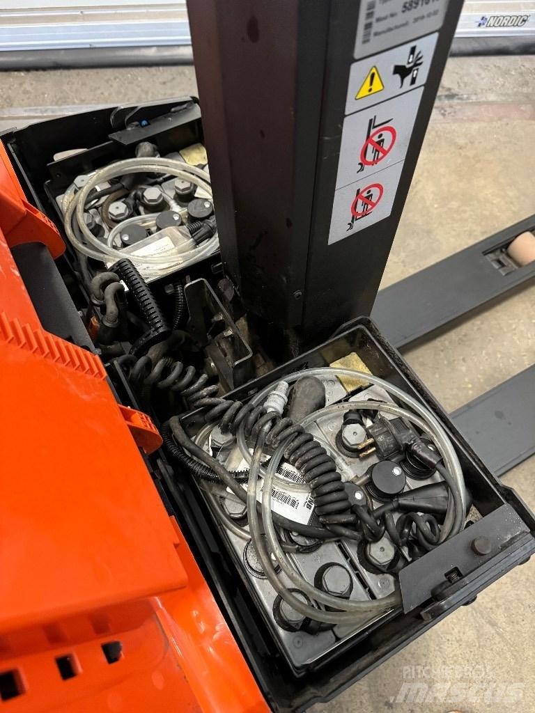 Toyota SWE080L 포크리프트